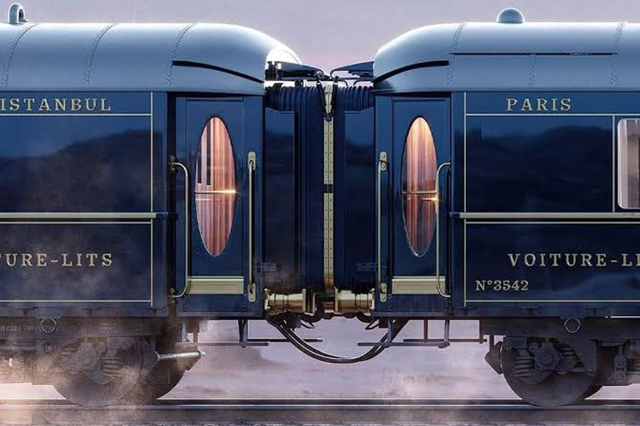 Grand Jury Chairman Handover, Orient Express